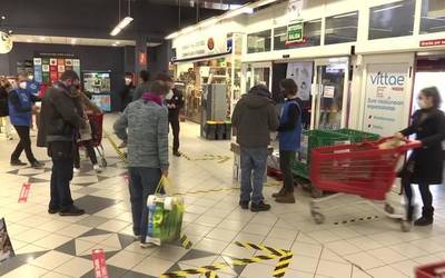 Lesboserako 8.000 litro esne inguru batu ditu Zaporeak taldeak asteburuan
