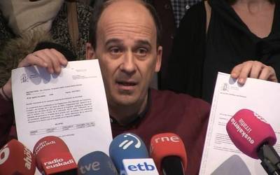 Espainiako Gobernuak onartu du haren ideia politikoengatik kaleratu zutela Zamora