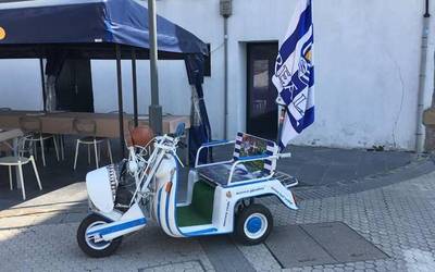 Ikusmina sortu du herria bisitatzera etorri den realzale baten motorrak