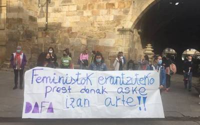 Miarritzeko hilketa matxista salatu dute Durangon eta Berrizen