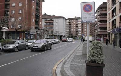 Trañabarren etorbideko bi parkimetroak martxan daude gaurtik aurrera