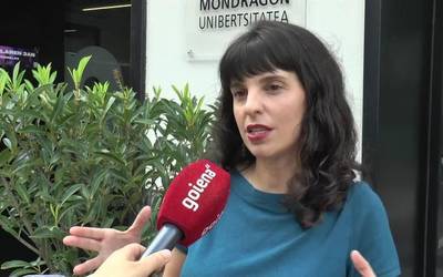 Komunikazio udalekuak antolatu dituzte nerabeendako