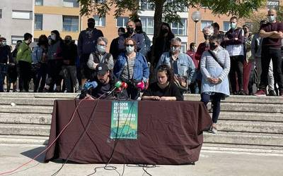 Polizia operazioa salatzeko manifestazioa eginen dute larunbatean, Arrotxapean