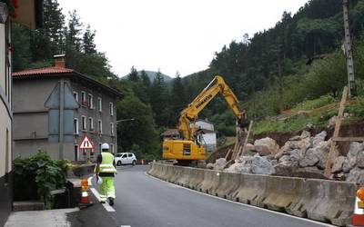 Azkoitia eta Urretxu arteko errepidea obrengatik itxi egingo dute hainbat gautan