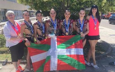 Sara Aranguren gimnastak Espainiako Kopa irabazi du Ipurua taldearekin