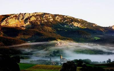 Asteburu eguzkitsua espero da, eta igande beroa