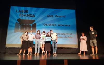'Zaharraz harro' taldeak irabazi du Labur Esanda lehiaketaren aurtengo edizioa, 'G.A' bideoagatik