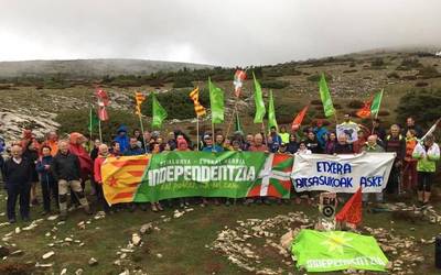 Mendizaleak Euskal Herriko erdigunera