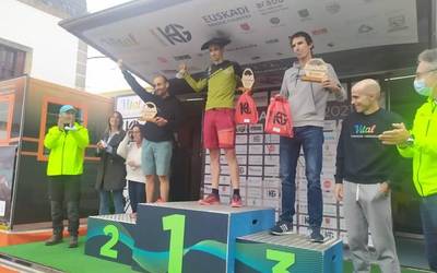 Ander Erice Hiru Haundien podiumean