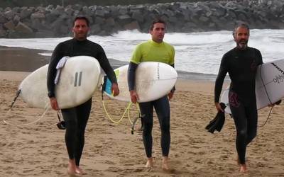 [BIDEOA] Jende ugari bildu du Orioko XXVI. surf txapelketa herrikoiak