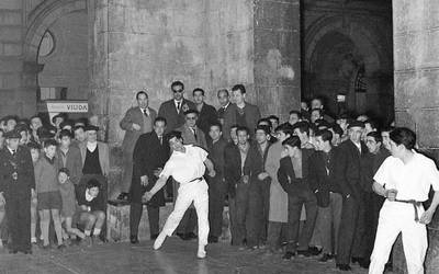 Kontzejupea, 1966ko pilota partida batean