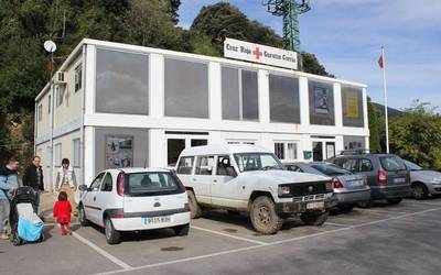 Hitzarmena udalaren eta Gurutze Gorriaren artean, haurrei laguntzeko jarduerak sustatzeko