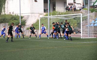 Zapatuan, Sorak lau partida jokatuko ditu Ezoziko futbol zelaian