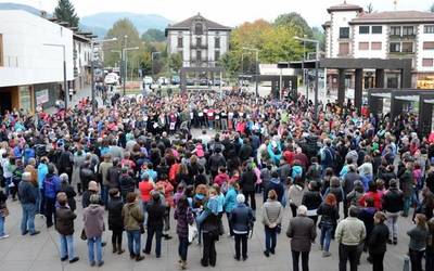 Elkarretaratzea eta mobilizazioa eginen dituzte Elizondon azaroaren 25ean