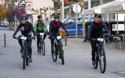 II. Xendapedalak BTT Martxa ospatu zen larunbatean Legorretan