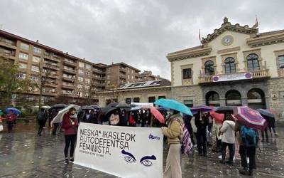 Ehunka ikasle mobilizatu dira indarkeria matxistaren aurka
