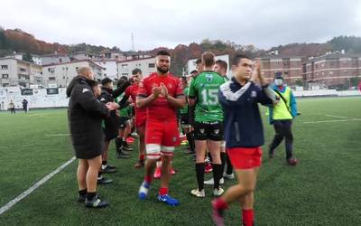 AMPO Ordizia Rugby taldeko Kawa Leaumak istripu bat sufritu du Herbereetan