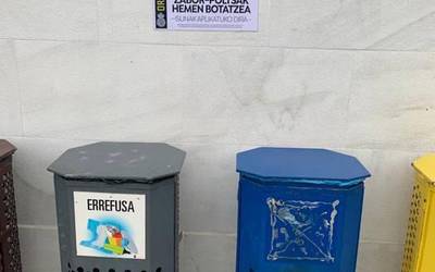 HARA! Isunak jarriko dizkie udalak zabor poltsak zaborrontzi txikietan uzten dituztenei