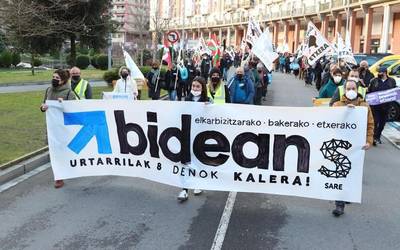 Sarek deitutako mobilizazioetan ateratako argazkiak