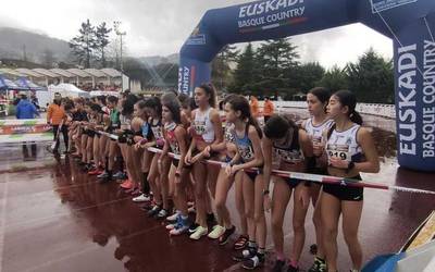 Arrasate Atletiko Taldeko bost atleta aritu dira Elgoibarko krosean