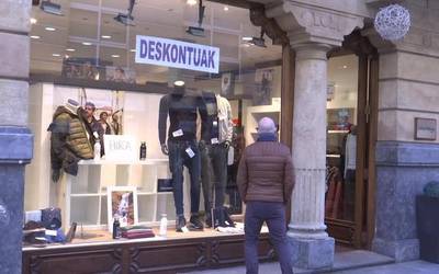 Abian dira beherapenak "saltzeko itxaropenarekin"