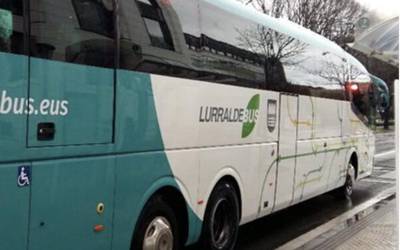 Geldiune guztiak egingo ditu Oñati-Arrasate-Zumarraga autobus lineak