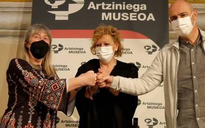 Akordioa sinatu dute Artziniegako Etnografia Museoaren iraupena bermatzeko