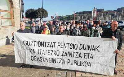 Pentsiodunek "bankuen zerbitzu txarra" salatuko dute