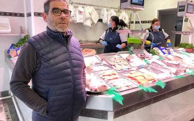 Aritz Aizpurua: "Komertzioetan oso zaila ikusten dut erreleboa"