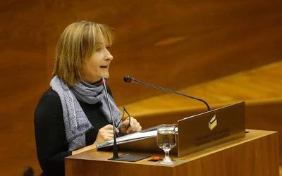 Esther Korres: “Afiliazioaren borondatearen gainetik ari da EAko zuzendaritza”