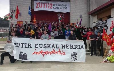 Larunbateko Zutik Egunaren balorazio positiboa egin du Malerrekako Ernaik