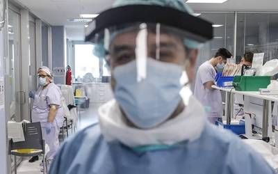 Atzo bi positibo atzeman zituzten gure lurraldean, Nafarroa osoan 191