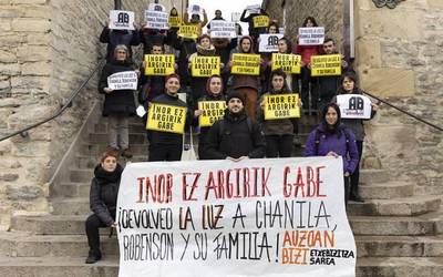 Alde Zaharreko familia bat argindarrik gabe utzi du Berakahk, moratoria urratuz
