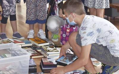 Liburutegi ibiltaria Goizuetara eta Aranora hurbilduko da gaur