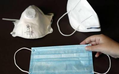 Apirilaren 20tik, leku itxi gehienetan maskara barik