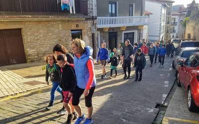 Berriro egin dute gaur Zumaia Bira bi urteko hutsartearen ondoren