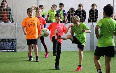 Azpeitiko 3x3 Futbol Festa jokatuko duten Azkoitiko taldeek bihar jaso behar dituzte kamisetak