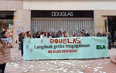 Greba-eskubidea urratzeagatik demanda aurkeztu du ELA sindikatuak Douglas multinazionalaren aurka