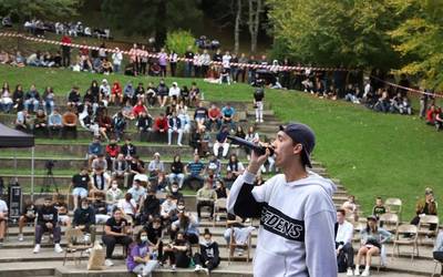 Udal Bibliotekak rap tailerra antolatu du nerabeentzat