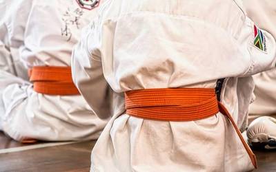 Udaberriko Karate Lehiaketa izango da igandean Elkargunean