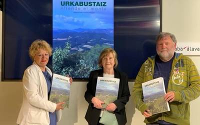 'Urkabustaiz, mendiaz bestalde' liburua argitaratu dute