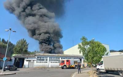 Sutea, Etxebarri auzoko poligonoko pabiloi batean