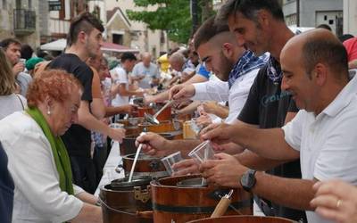 32 garrafek hartu dute parte San Antolin eguneko lehiaketan