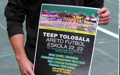 TEEP Tolosala areto futbol eskolak ateak irekiko ditu zenbait aldaketekin