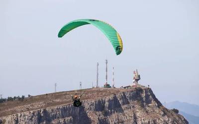 Urduñako zerua, parapentelarien topagune