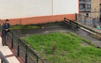Soraluzeko Udalak Etxaburueta parkea berritu eta ur txorroten jolasa jarriko du espazio horretan