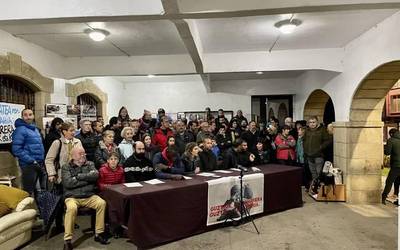 "Gaurtik aurrera kalean egongo gara berriro eta edozein ate joko dugu, Harrera Herria garelako"