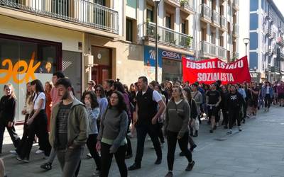 Gazte Koordinadora Sozialistak manifestazioa deitu du  urtarrilaren 28an Iruñean eta Bilbon