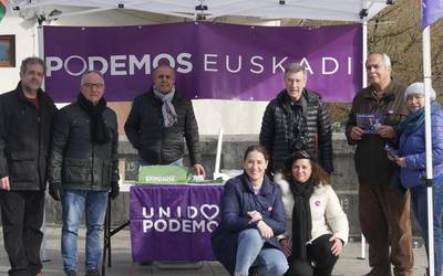 Amurrion egongo dira Podemos Euskadiko kideak bihar, herritarren proposamenak jasotzeko