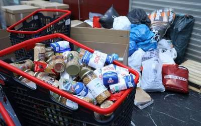 Mallabiak 'Zaporeak' Gobernuz Kanpoko Erakundearentzako makarroiak jasoko ditu